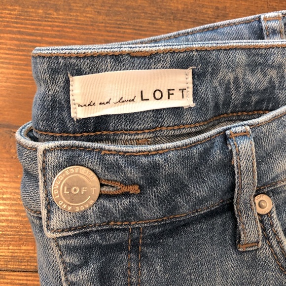 LOFT Curvy High Waist Skinny Raw Hem Jeans - Picture 2 of 6